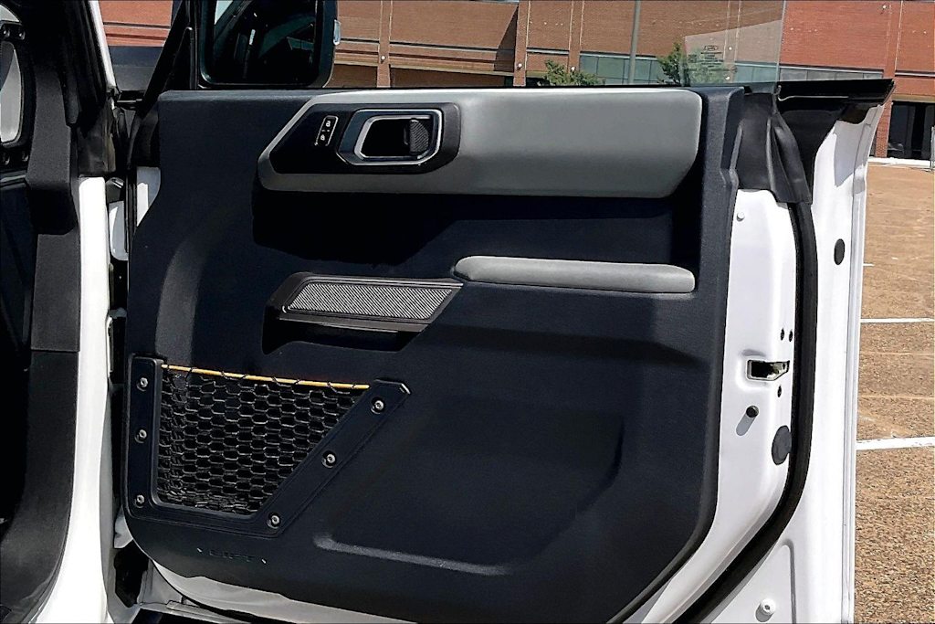 Thumbnail: 2023 Ford Bronco - 28