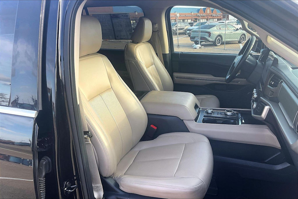 Thumbnail: 2024 Ford Expedition MAX - 12