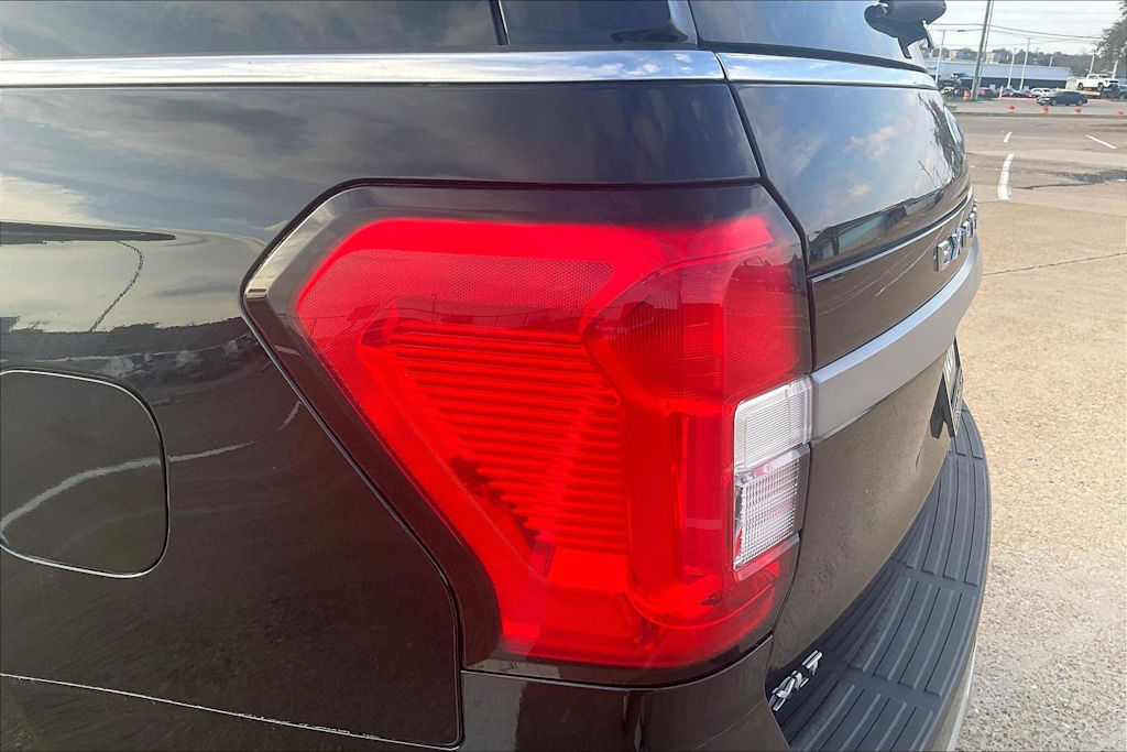 Thumbnail: 2024 Ford Expedition MAX - 30