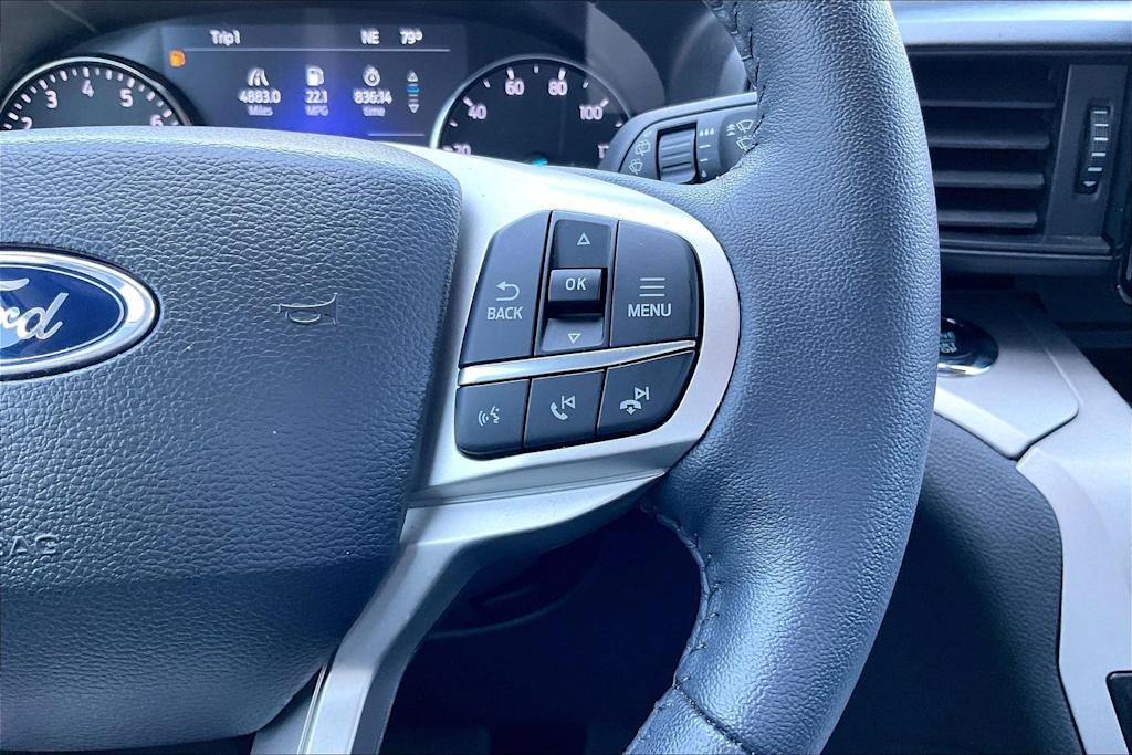 Thumbnail: 2023 Ford Explorer - 25