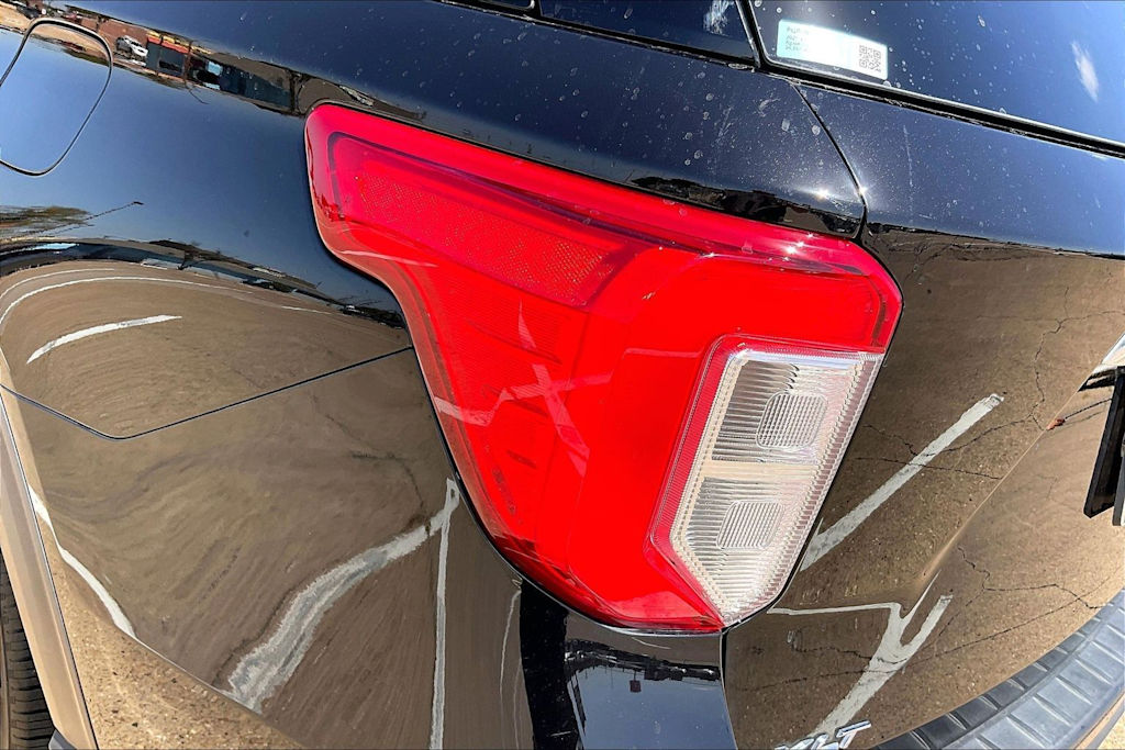 Thumbnail: 2023 Ford Explorer - 30