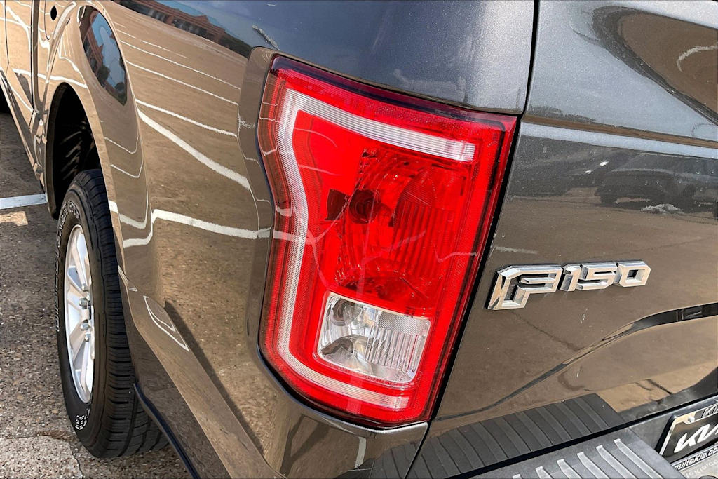 Thumbnail: 2017 Ford F-150 - 28