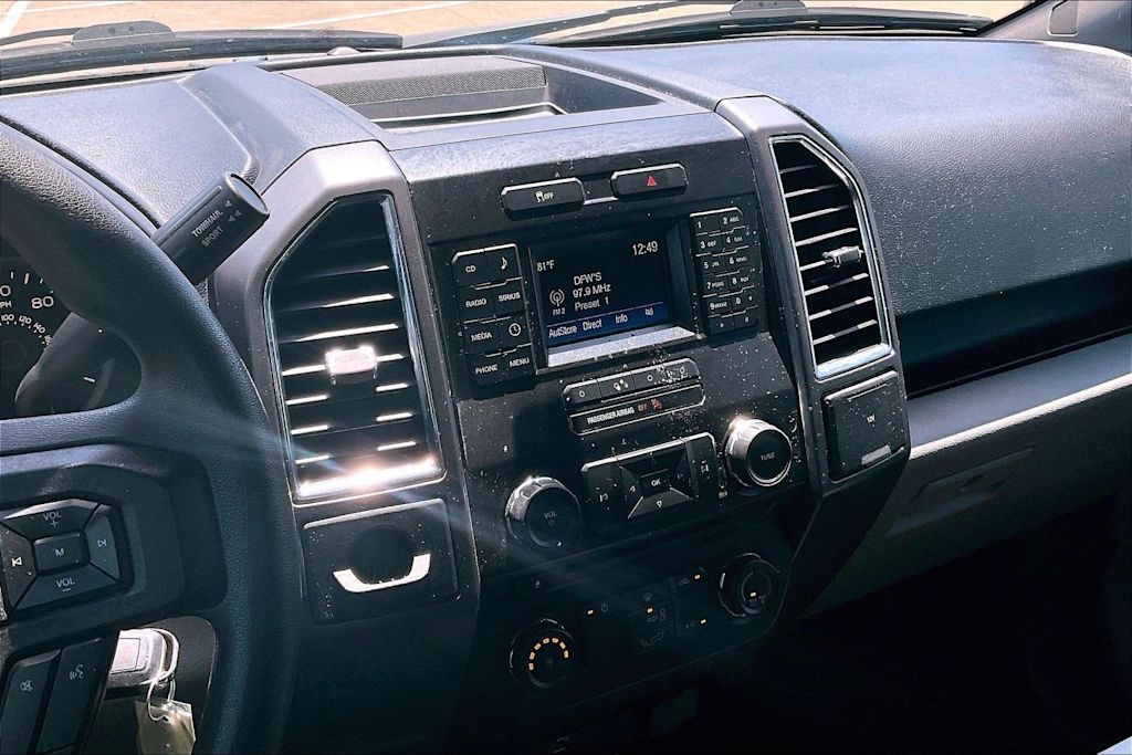 Thumbnail: 2016 Ford F-150 - 15