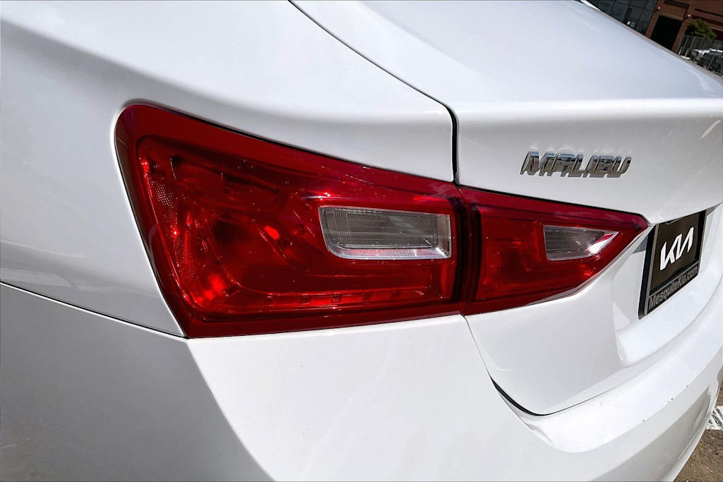 Thumbnail: 2023 Chevrolet Malibu - 30
