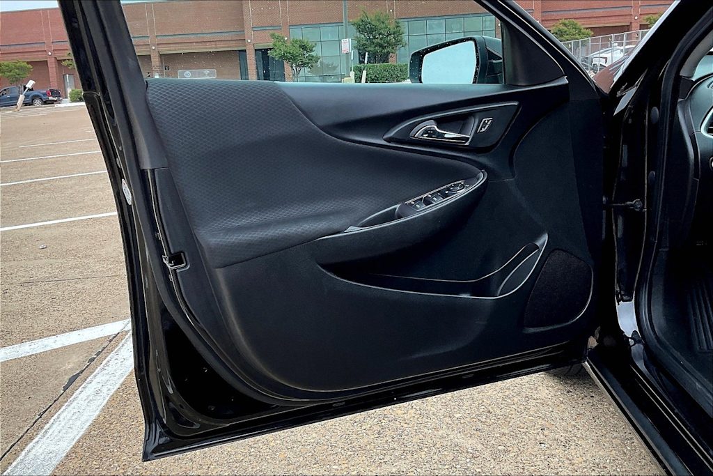 Thumbnail: 2024 Chevrolet Malibu - 27