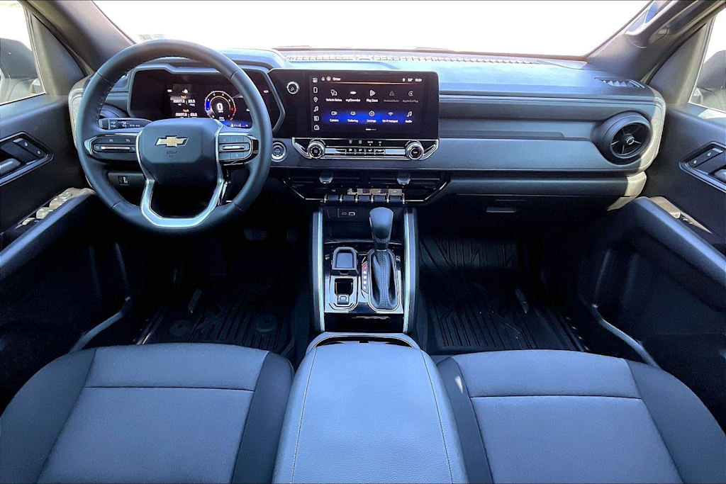 Thumbnail: 2026 Chevrolet Colorado - 8
