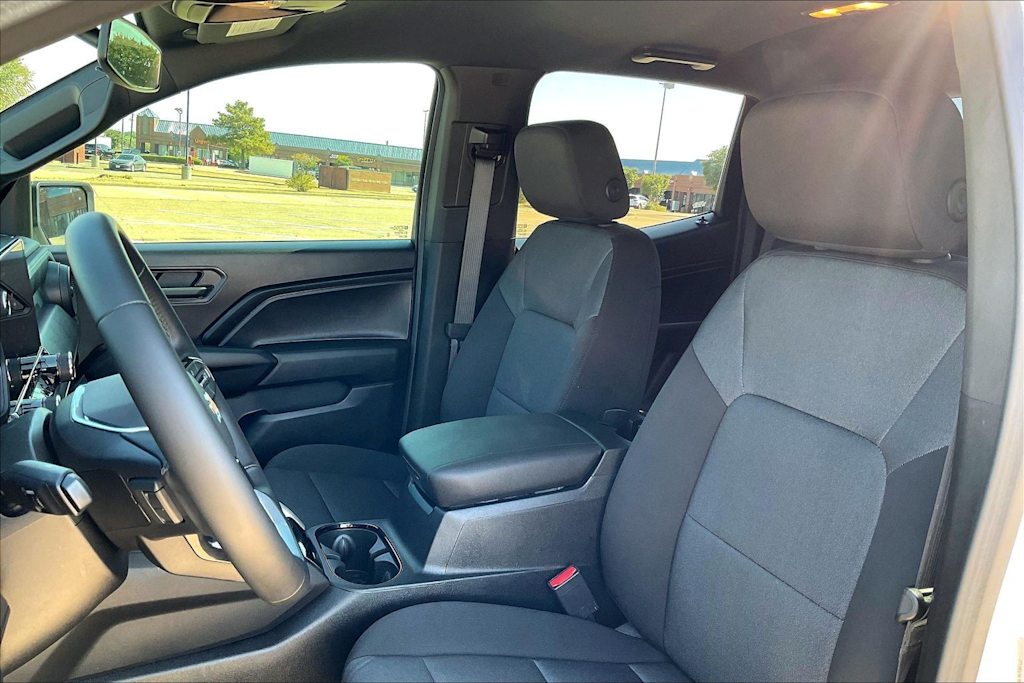 Thumbnail: 2026 Chevrolet Colorado - 9