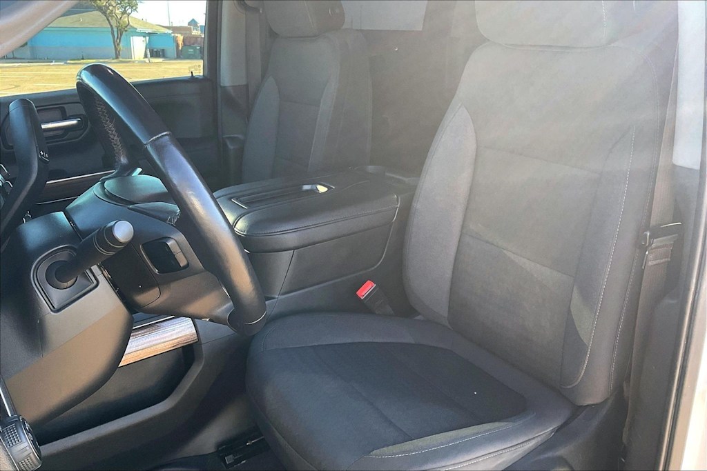Thumbnail: 2021 Chevrolet Silverado 1500 - 9