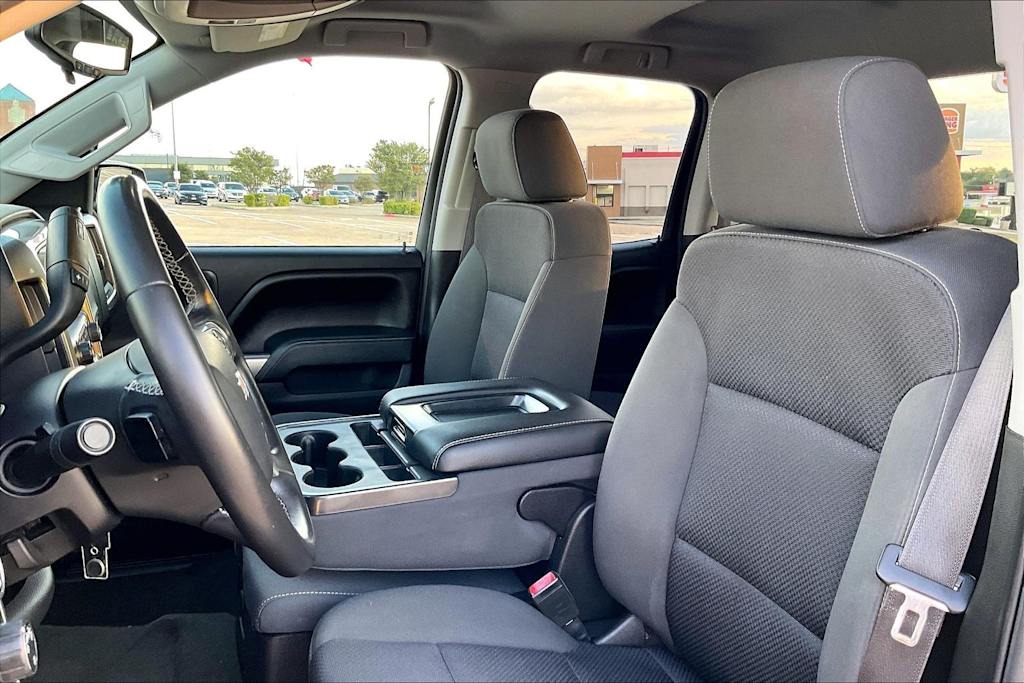 Thumbnail: 2016 Chevrolet Silverado 1500 - 10