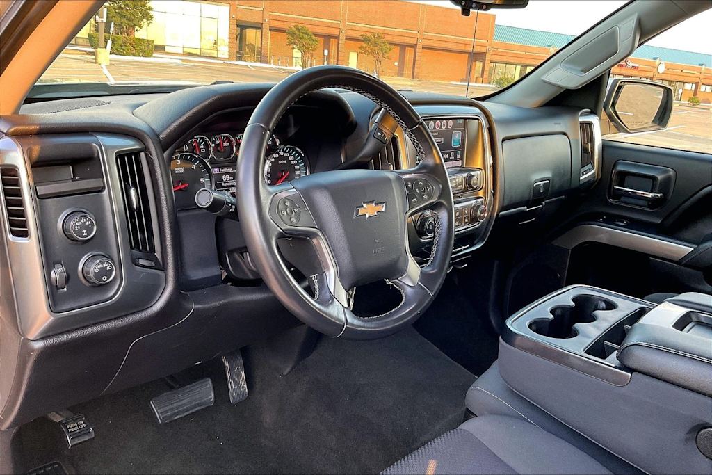 Thumbnail: 2016 Chevrolet Silverado 1500 - 2