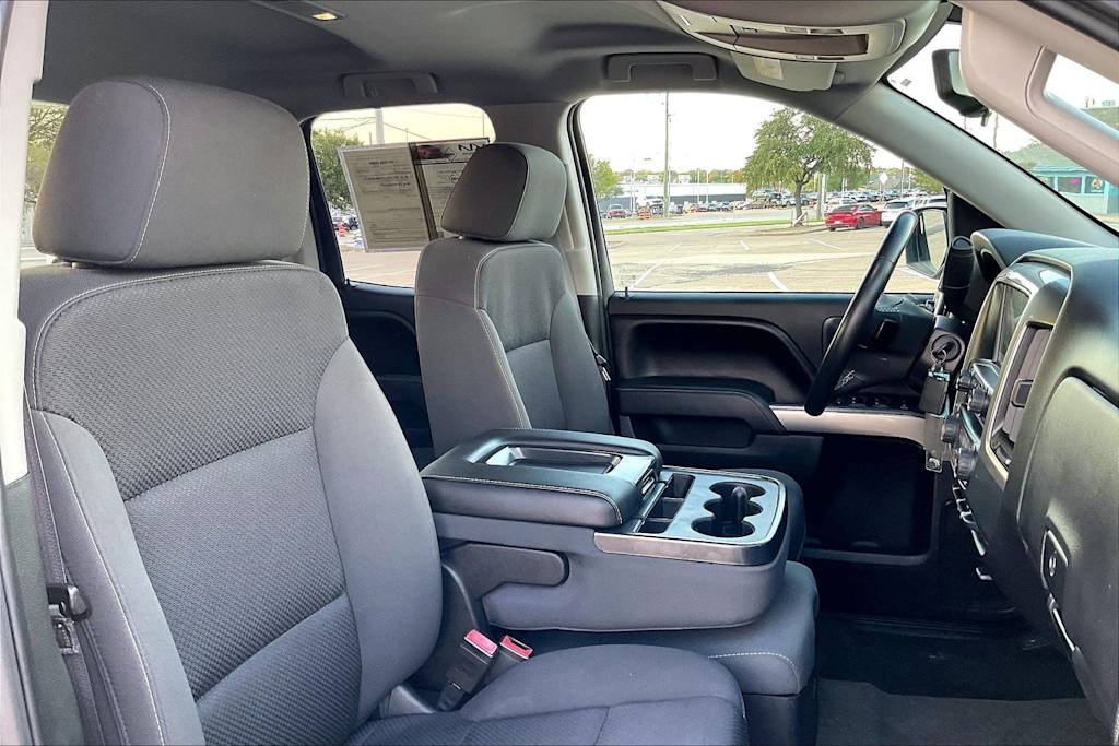 Thumbnail: 2016 Chevrolet Silverado 1500 - 20