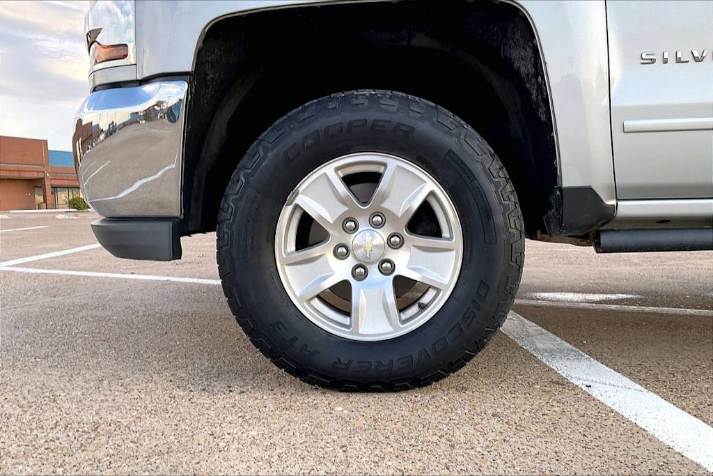Thumbnail: 2016 Chevrolet Silverado 1500 - 8