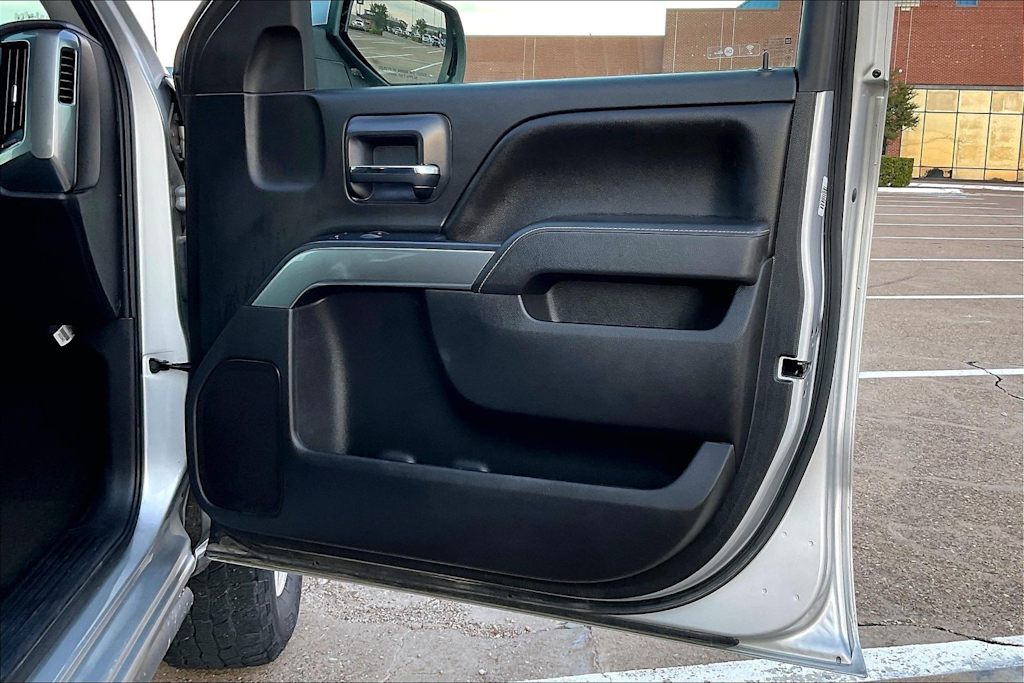 Thumbnail: 2016 Chevrolet Silverado 1500 - 27