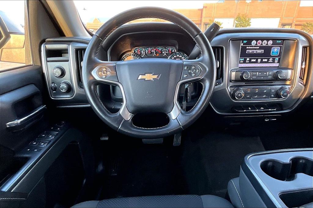 Thumbnail: 2016 Chevrolet Silverado 1500 - 13