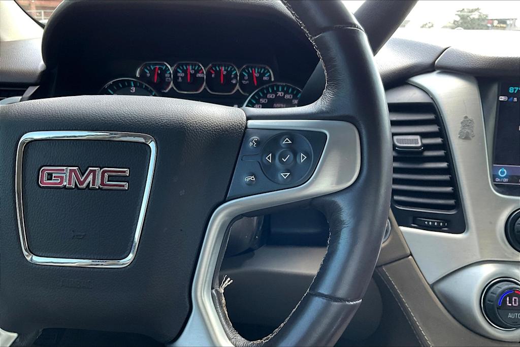 Thumbnail: 2018 GMC Yukon - 24