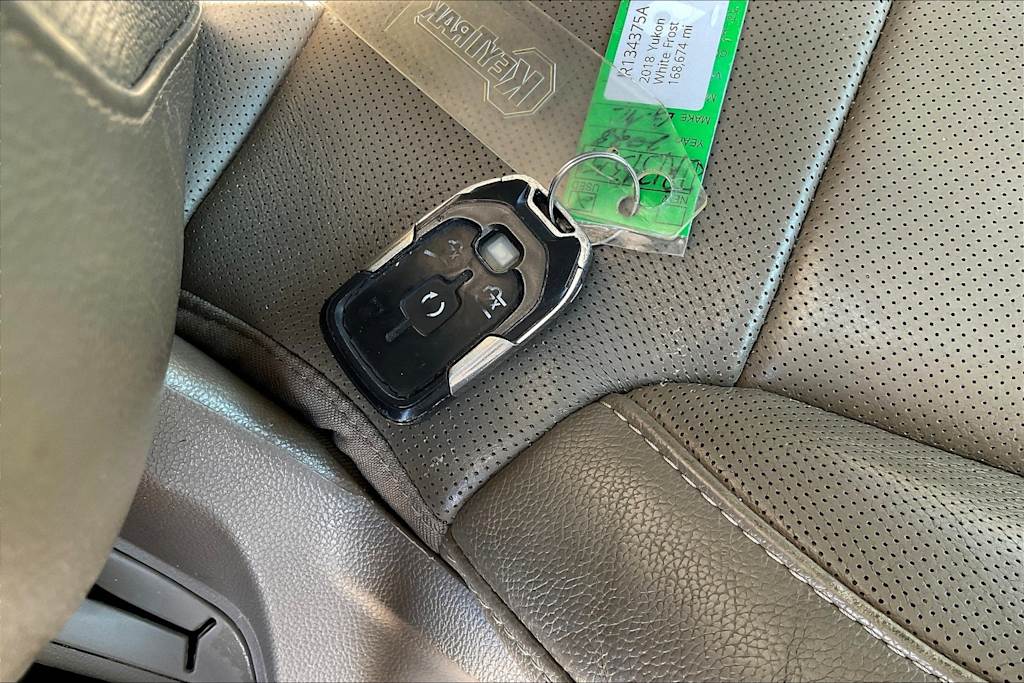 Thumbnail: 2018 GMC Yukon - 18