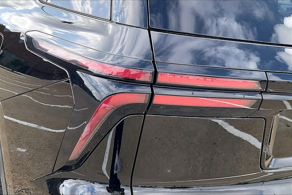 Thumbnail: 2025 Chevrolet Traverse - 31