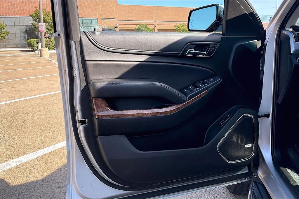 Thumbnail: 2019 Chevrolet Tahoe - 27