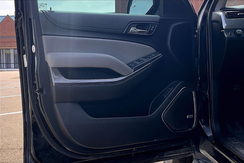 Thumbnail: 2020 Chevrolet Suburban - 26