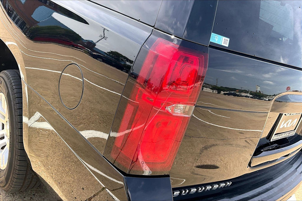 Thumbnail: 2020 Chevrolet Suburban - 29
