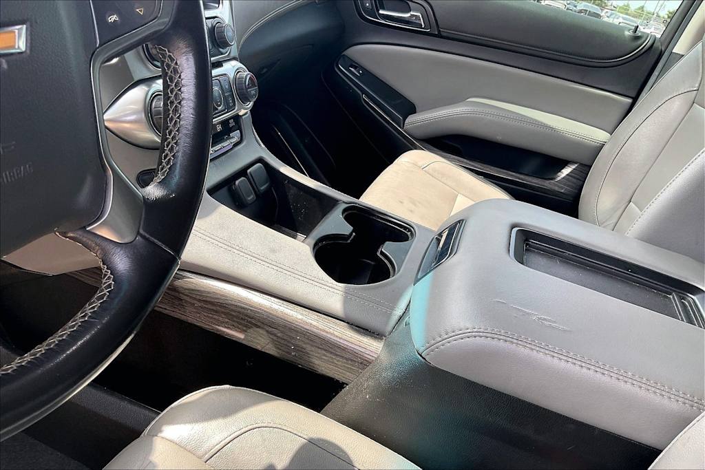 Thumbnail: 2020 Chevrolet Suburban - 16