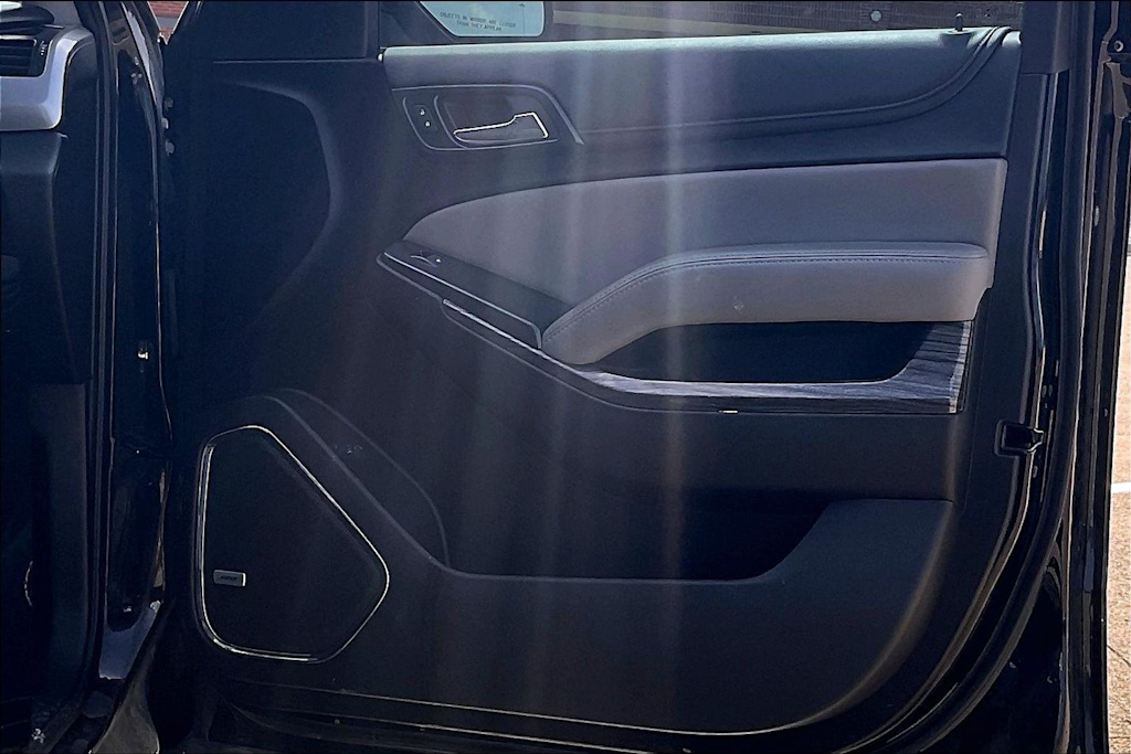 Thumbnail: 2020 Chevrolet Suburban - 27