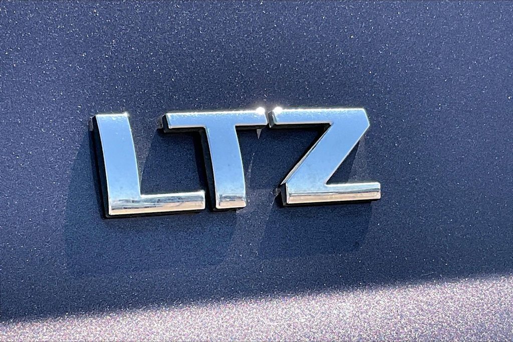 Thumbnail: 2016 Chevrolet Tahoe - 7