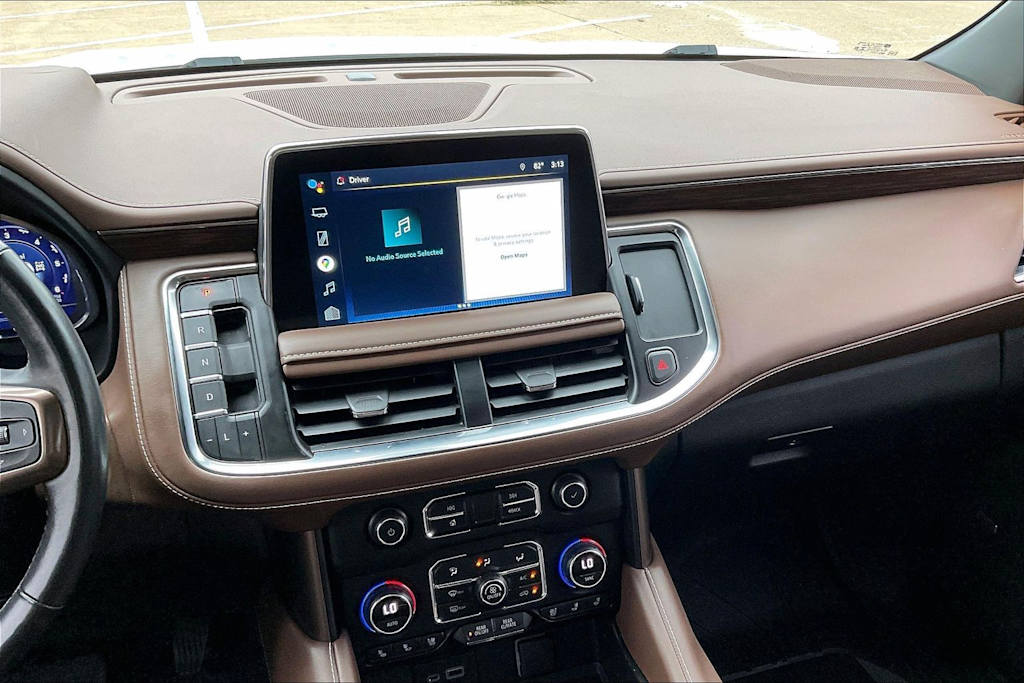 Thumbnail: 2022 Chevrolet Tahoe - 16