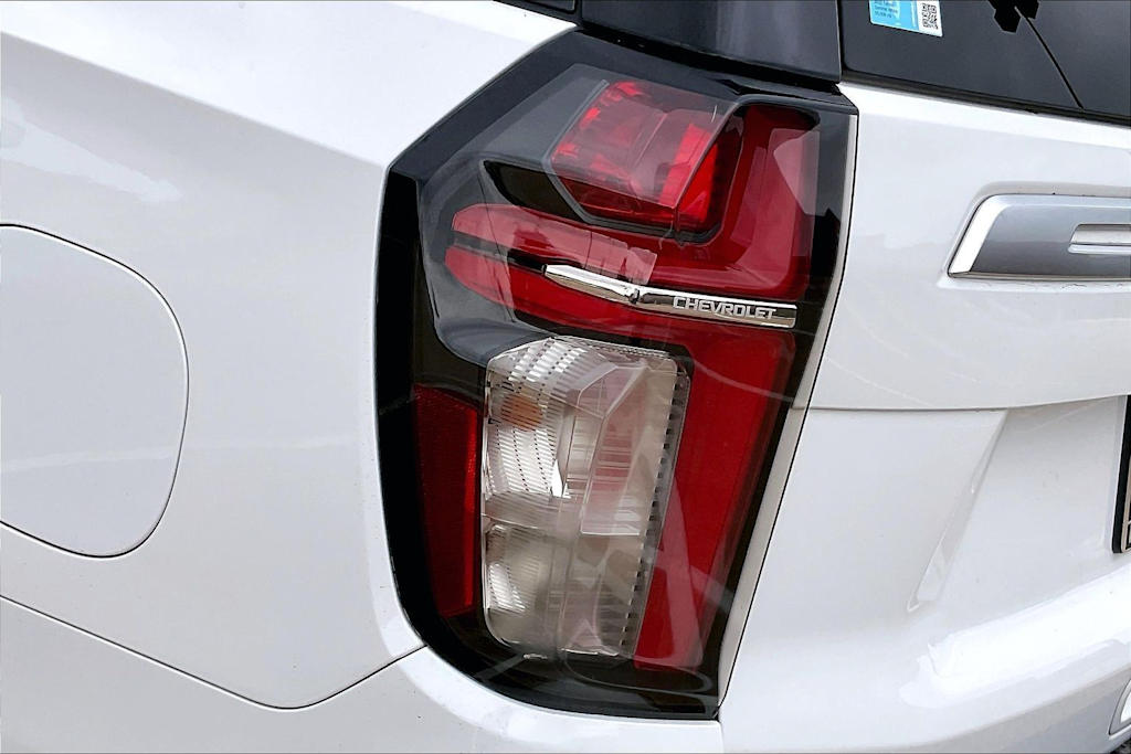 Thumbnail: 2022 Chevrolet Tahoe - 32
