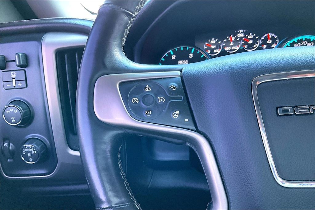 Thumbnail: 2017 GMC Sierra 2500 - 23