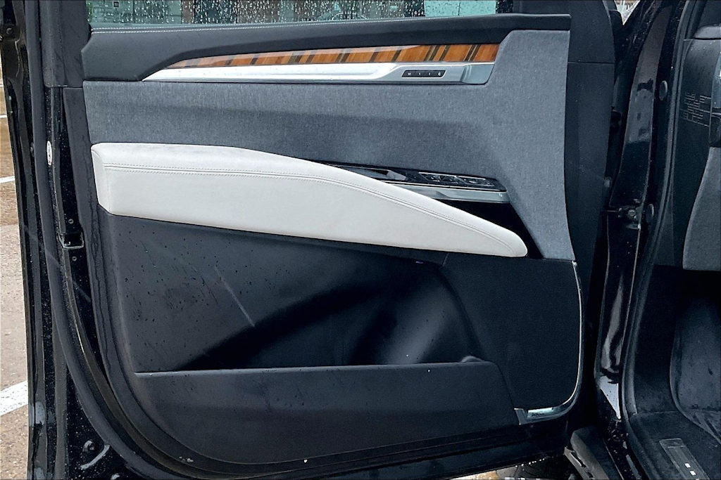 Thumbnail: 2025 Cadillac Escalade - 27