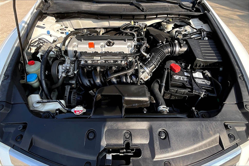 2011 Honda Accord LX 9