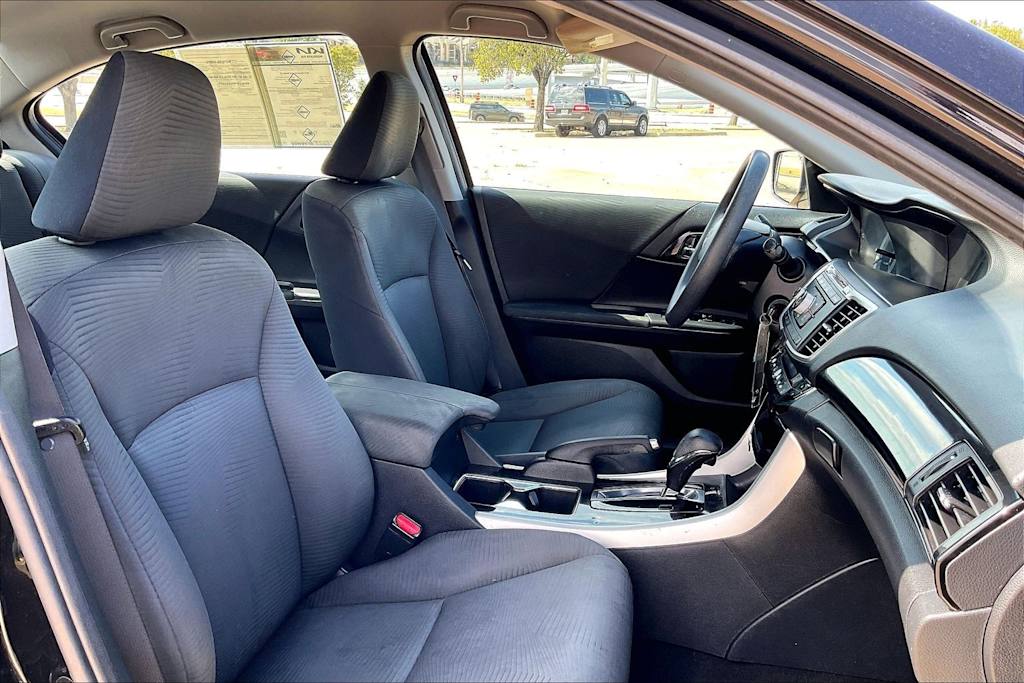 Thumbnail: 2016 Honda Accord - 9