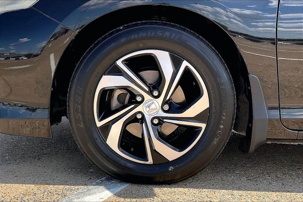 Thumbnail: 2016 Honda Accord - 6
