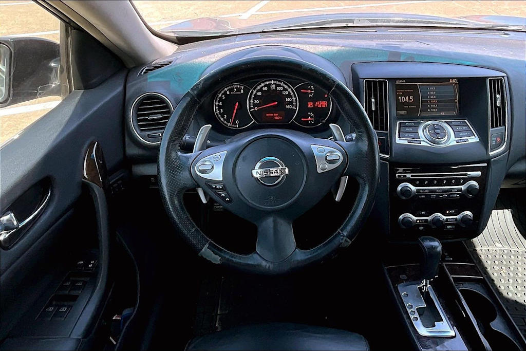 Thumbnail: 2011 Nissan Maxima - 12