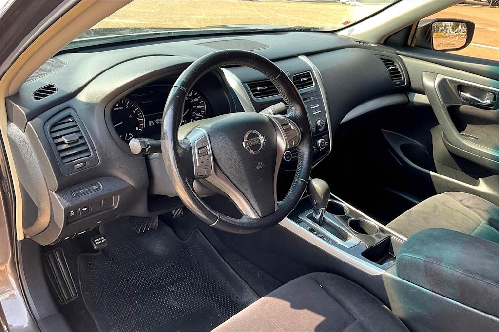 Thumbnail: 2013 Nissan Altima - 2