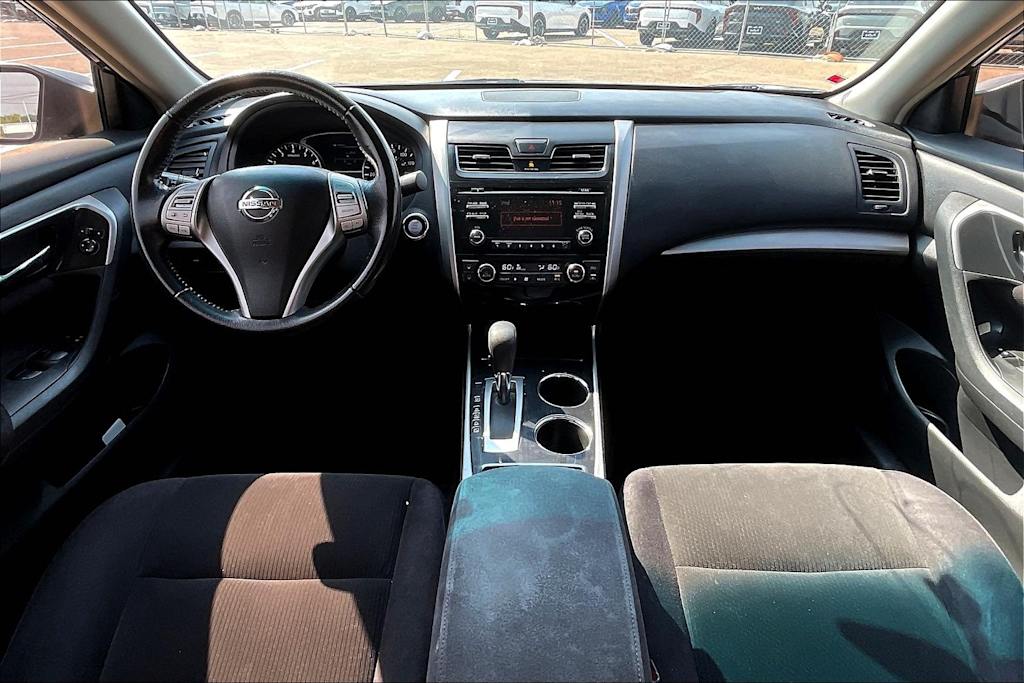 Thumbnail: 2013 Nissan Altima - 8