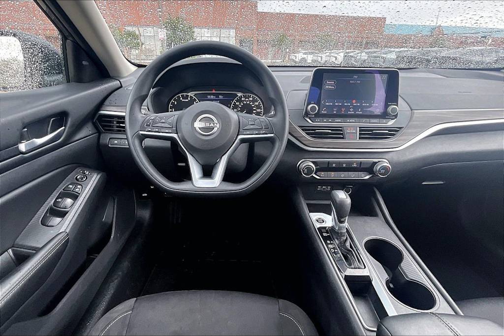 Thumbnail: 2025 Nissan Altima - 13
