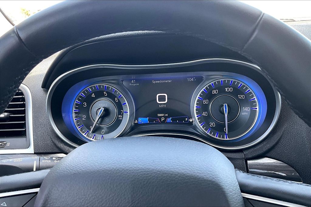 Thumbnail: 2018 Chrysler 300 - 16