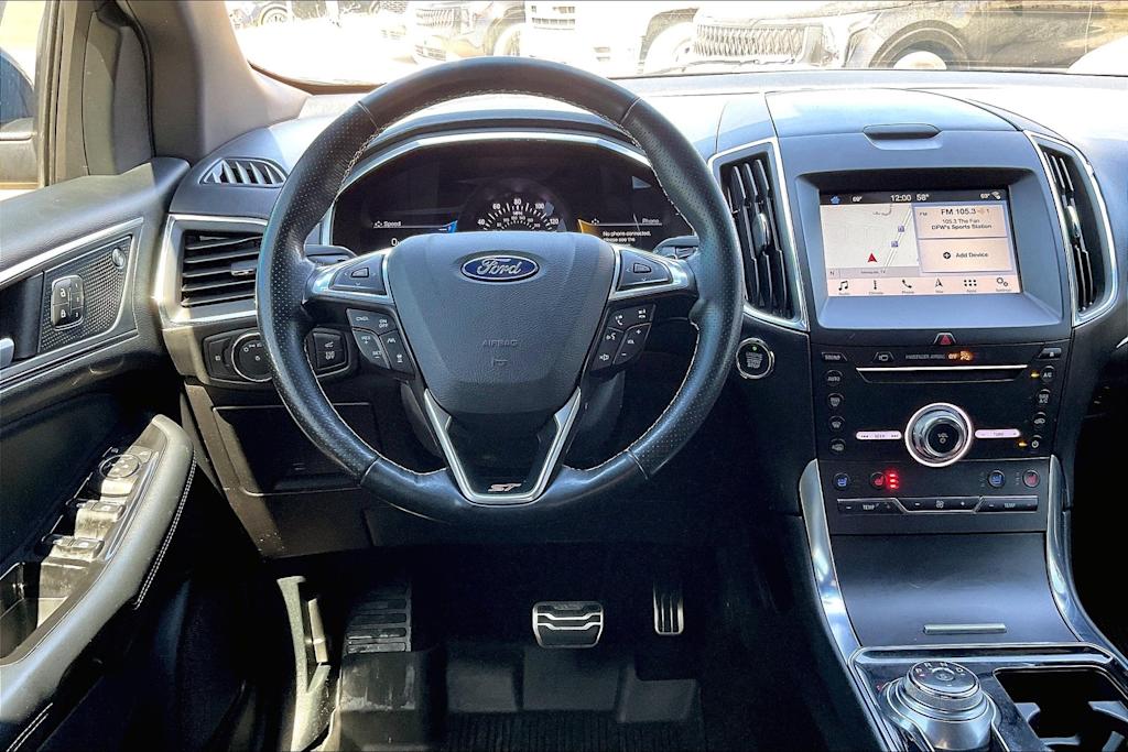 2019 Ford Edge ST 14