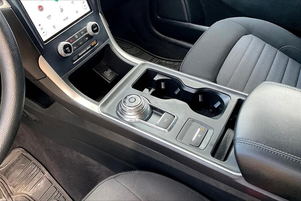 Thumbnail: 2022 Ford Edge - 17