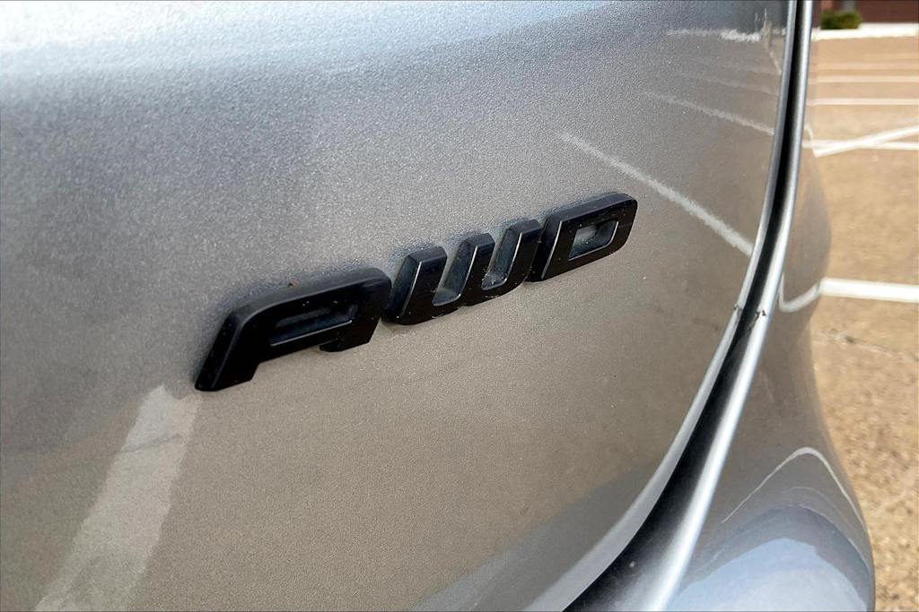 Thumbnail: 2022 Ford Edge - 7