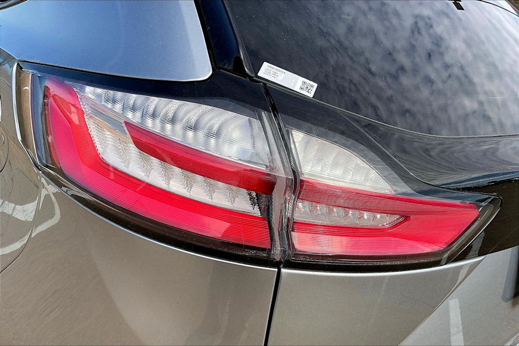 Thumbnail: 2022 Ford Edge - 31