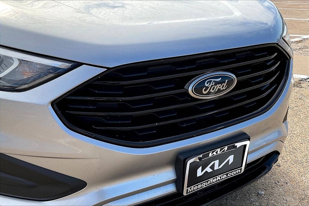 Thumbnail: 2022 Ford Edge - 32