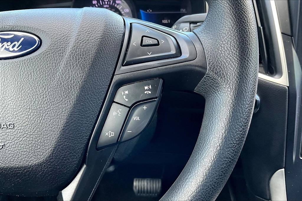 Thumbnail: 2022 Ford Edge - 27