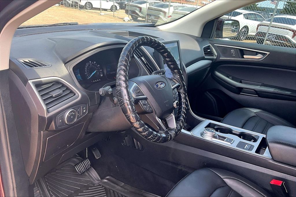 Thumbnail: 2022 Ford Edge - 2