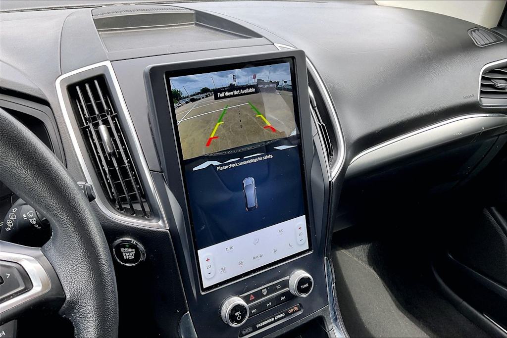 Thumbnail: 2022 Ford Edge - 25