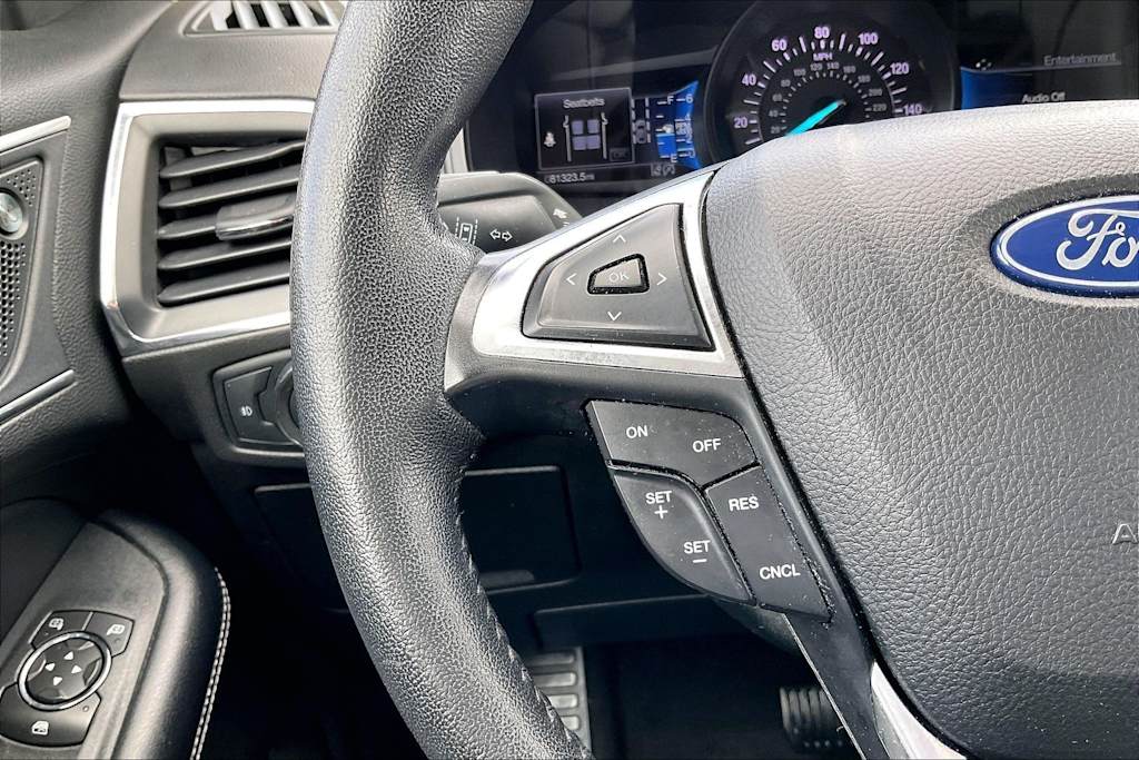 Thumbnail: 2022 Ford Edge - 23