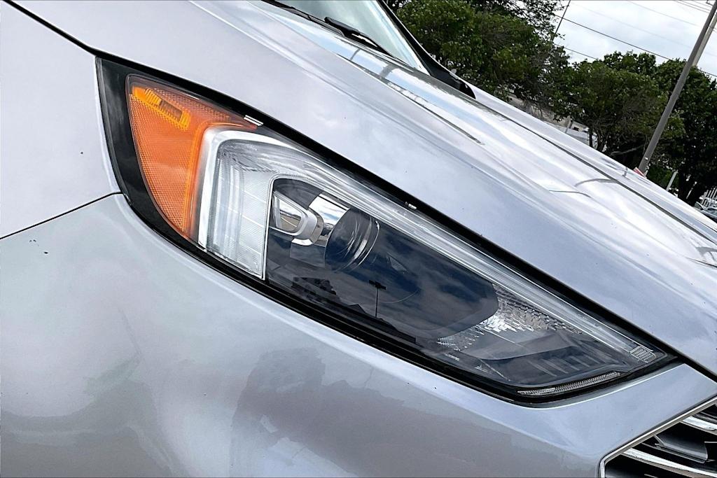 Thumbnail: 2022 Ford Edge - 29
