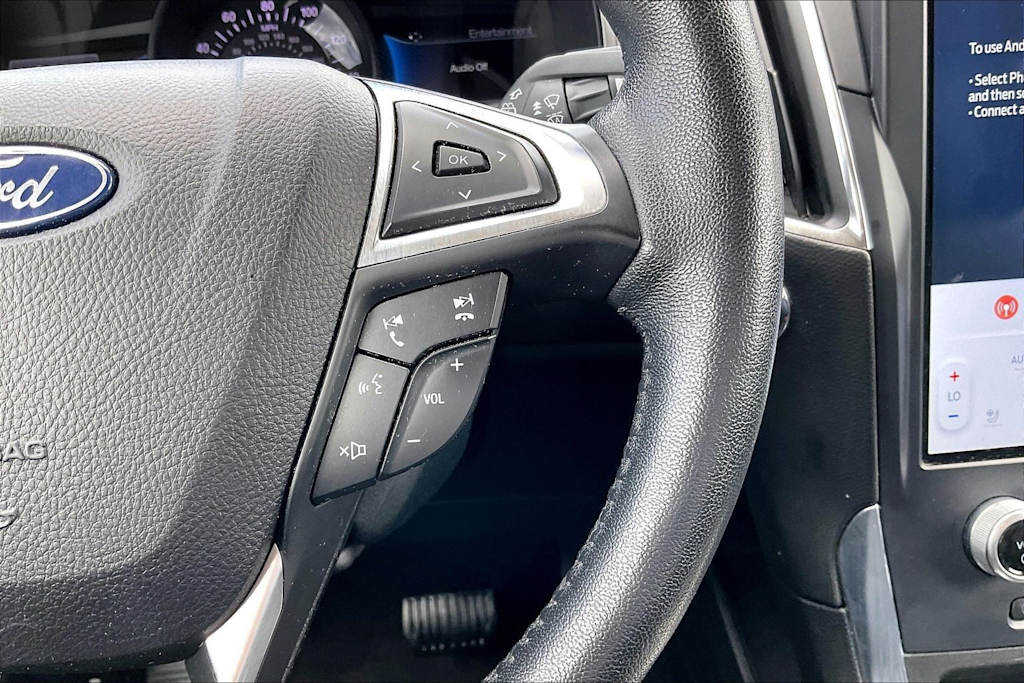 Thumbnail: 2022 Ford Edge - 24